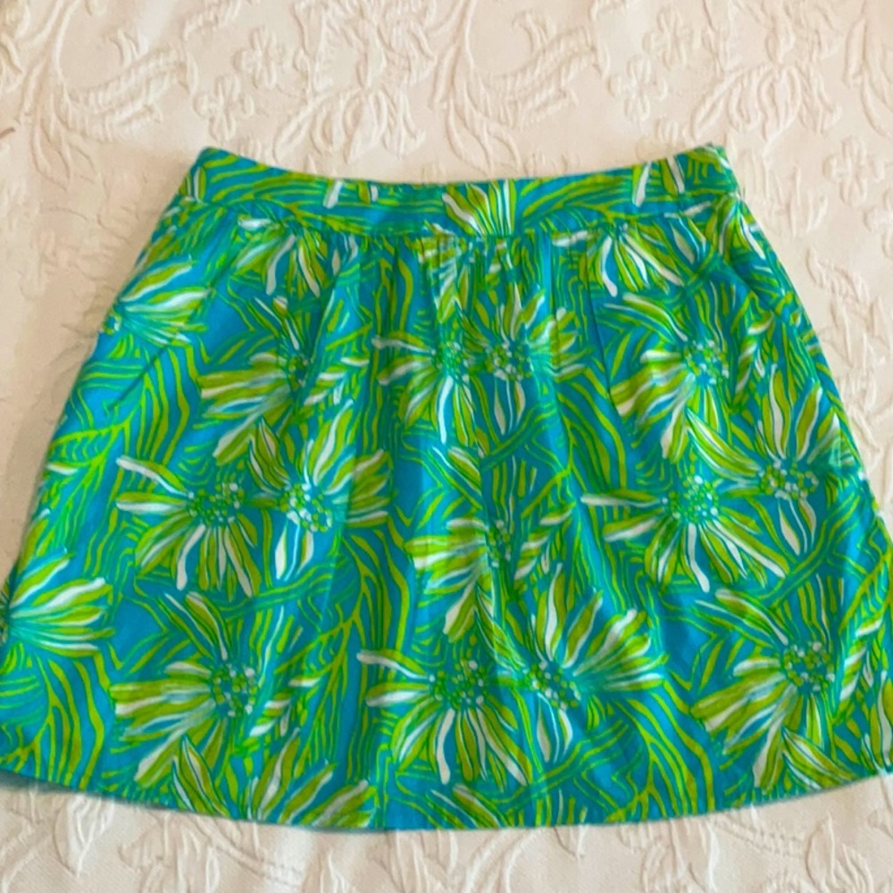 Lilly Pulitzer Whitley Skirt Seaweed Green Daisy Darling size 4, lined, pockets
